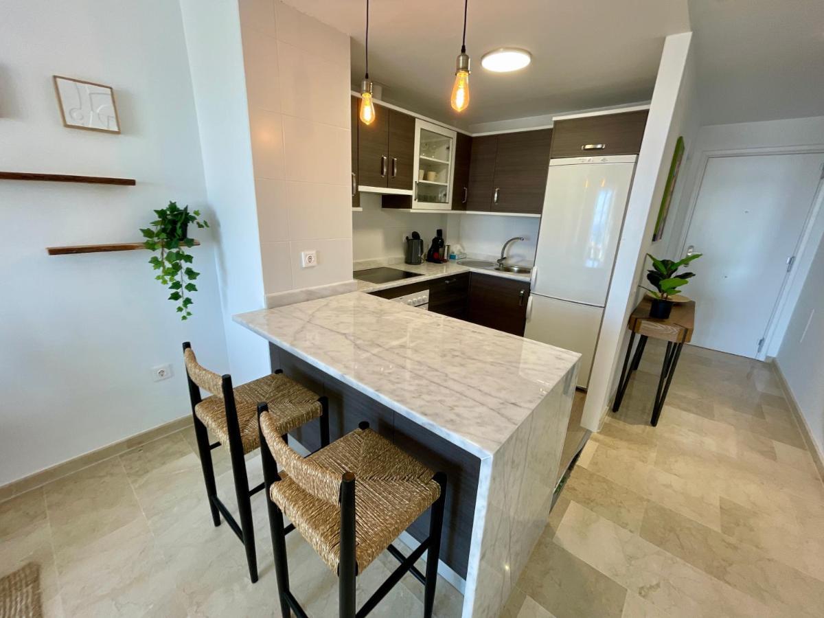 Hill Sea View Apartment Manilva Extérieur photo